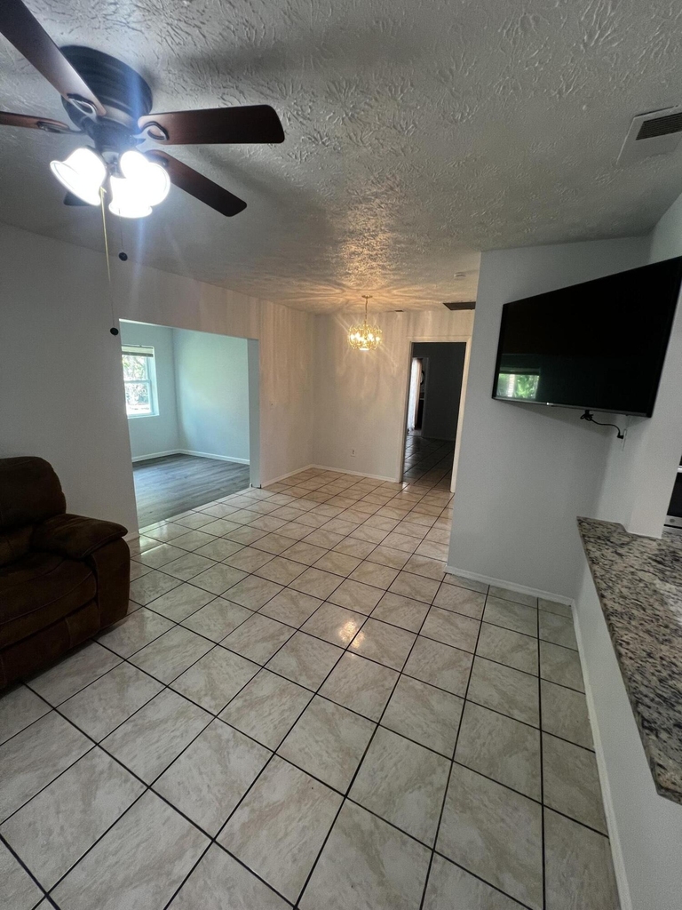 173 Se Fallon Drive - Photo 21