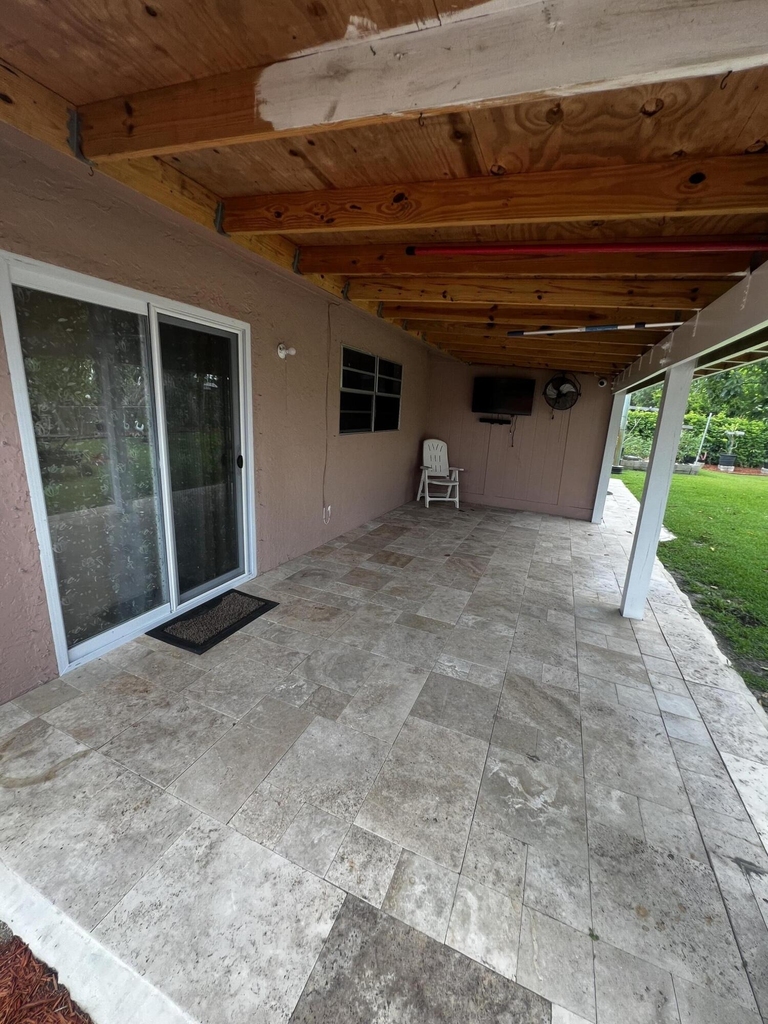 173 Se Fallon Drive - Photo 35