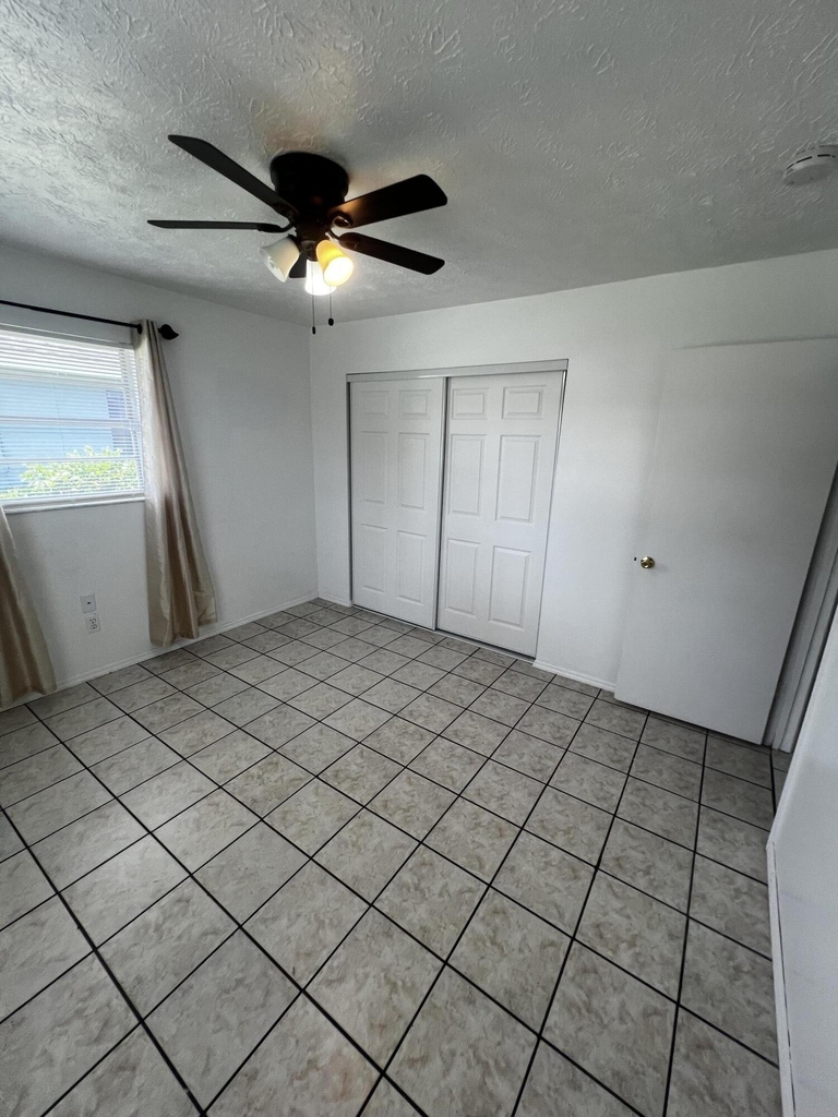 173 Se Fallon Drive - Photo 5