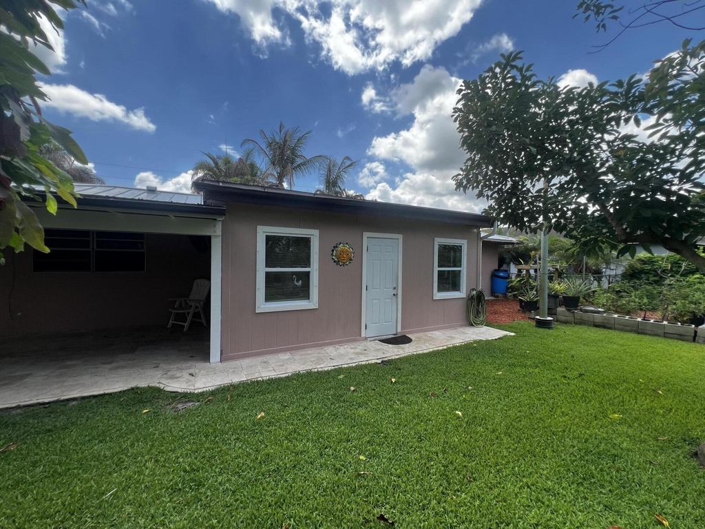 173 Se Fallon Drive - Photo 40