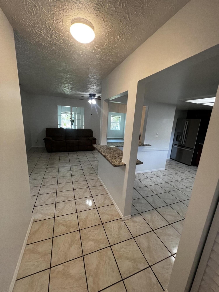 173 Se Fallon Drive - Photo 19