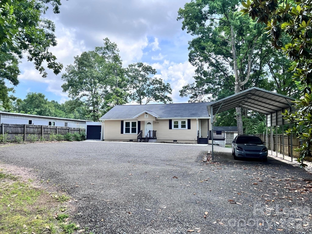 2104 Moose Road - Photo 0