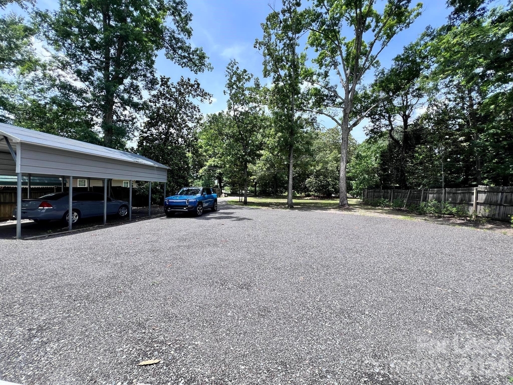 2104 Moose Road - Photo 5