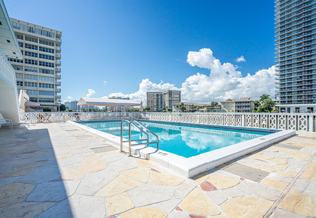 1801 S Ocean Drive - Photo 27