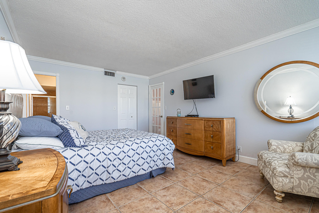 1801 S Ocean Drive - Photo 18