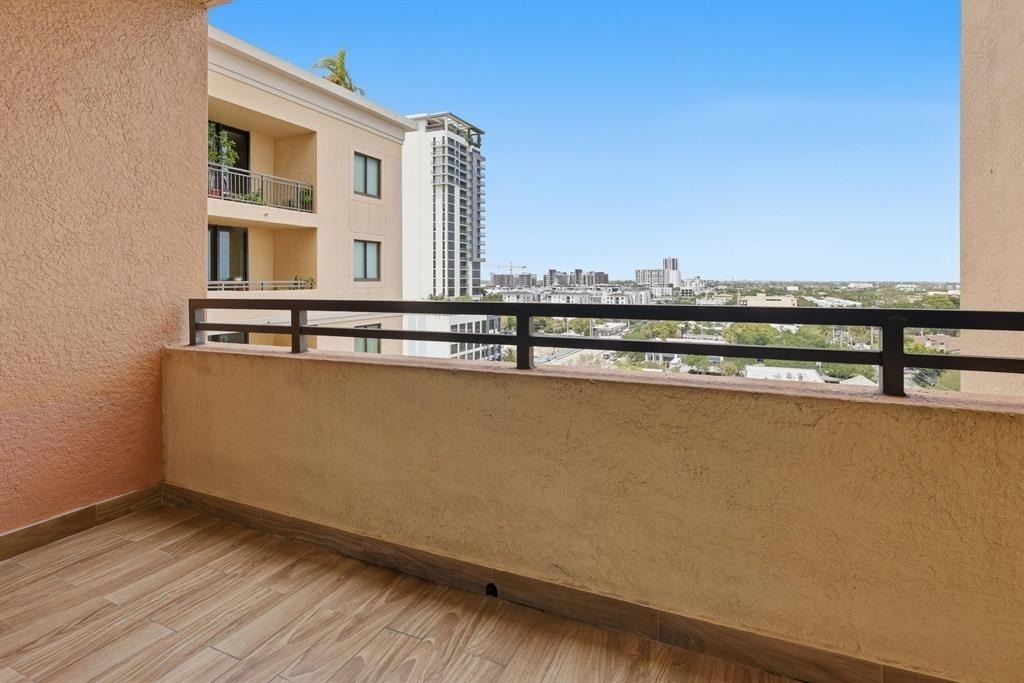 110 N Federal Highway - Photo 16