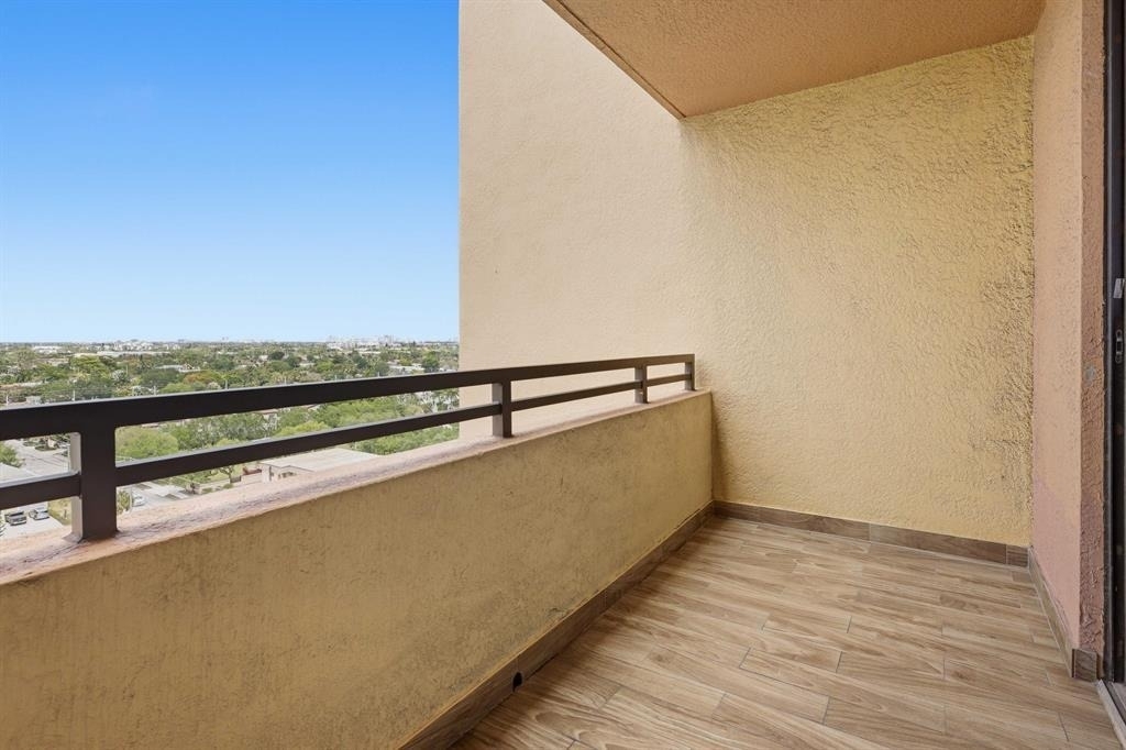 110 N Federal Highway - Photo 15