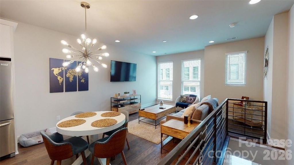 244 Uptown West Drive - Photo 5