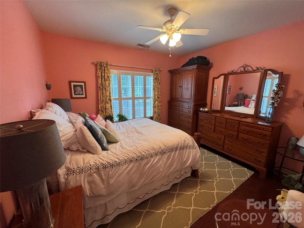 9909 Adelie Court - Photo 11