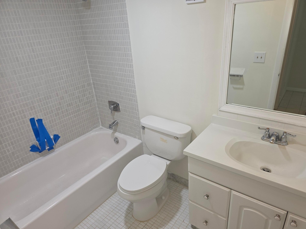 470 Executive Center Drive - Photo 26