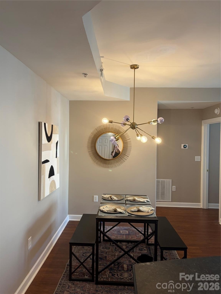 718 W Trade Street - Photo 20
