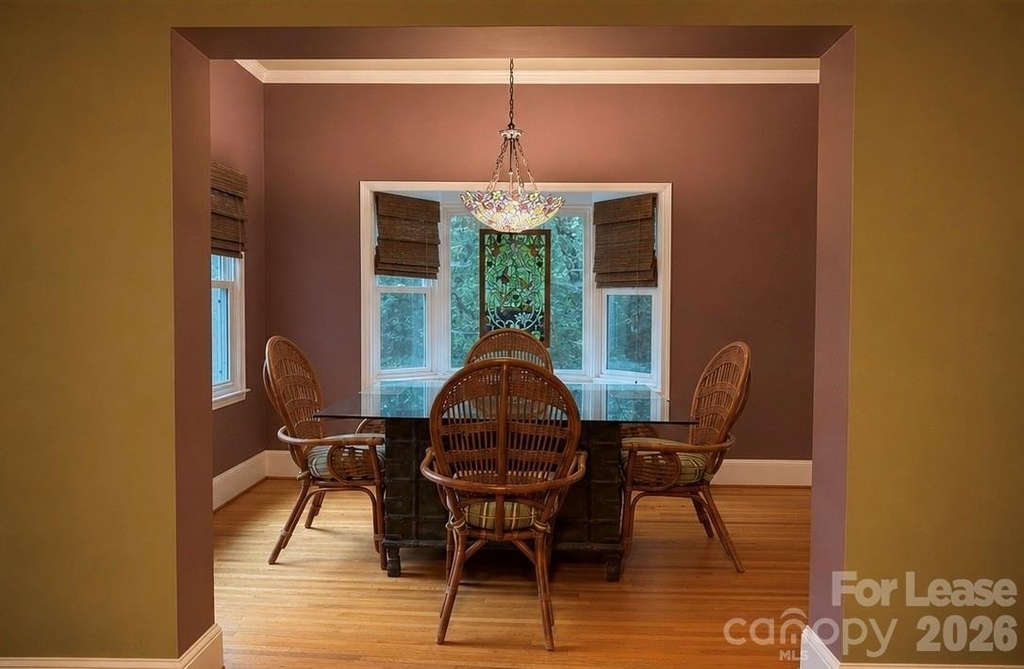 2501 Roswell Avenue - Photo 10