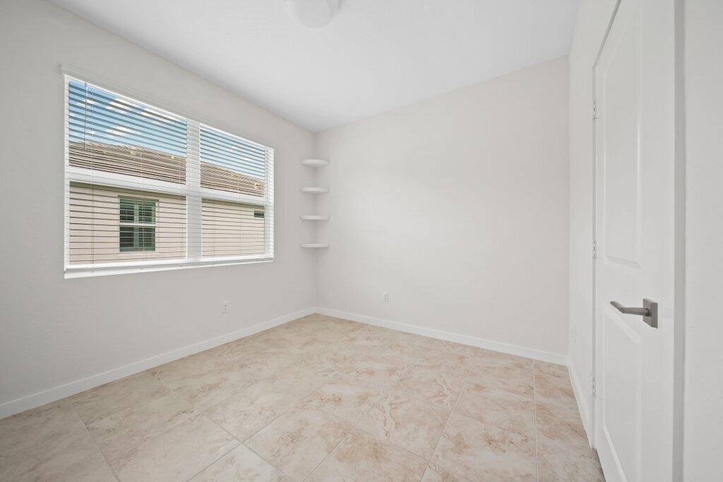 3521 Sw Blackberry Lane - Photo 20