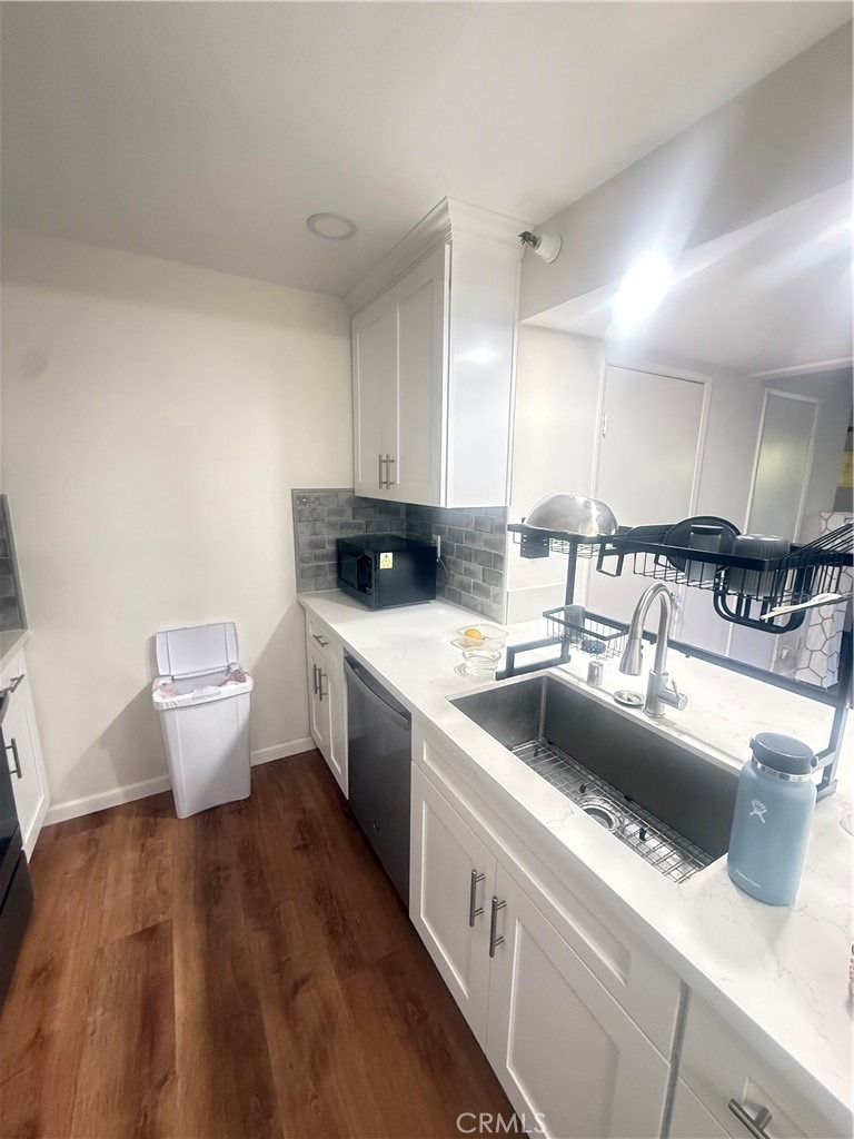 13104 Glen Ct - Photo 1