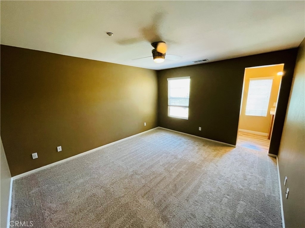 1351 Isabella Way - Photo 20
