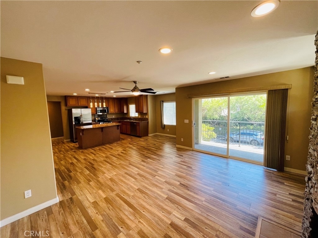 1351 Isabella Way - Photo 3