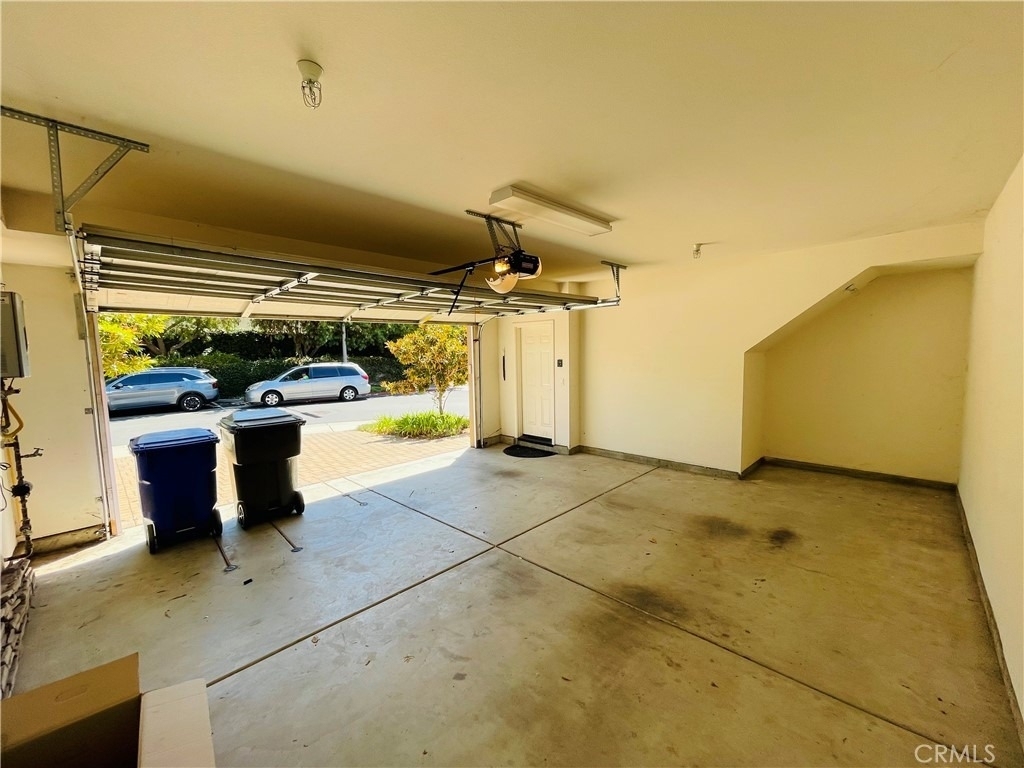 1351 Isabella Way - Photo 26