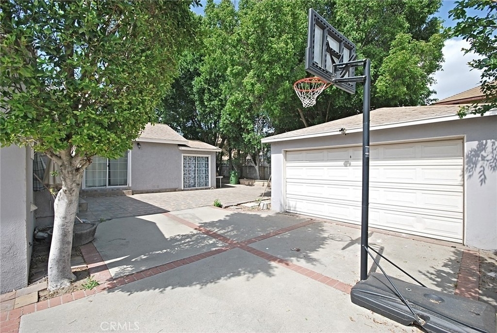10622 Zelzah Avenue - Photo 24
