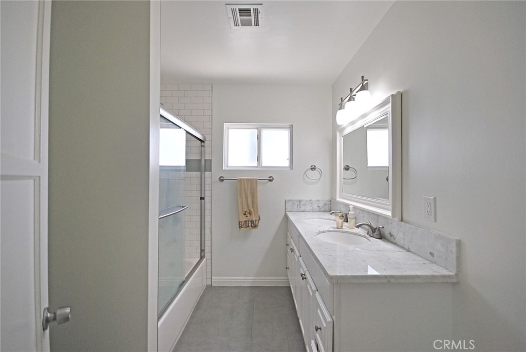 10622 Zelzah Avenue - Photo 20
