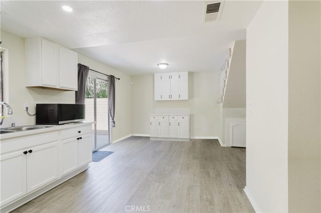 45041 Colleen Drive - Photo 3