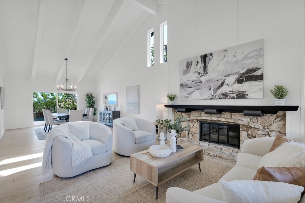 5952 Woodland View Drive - Photo 8