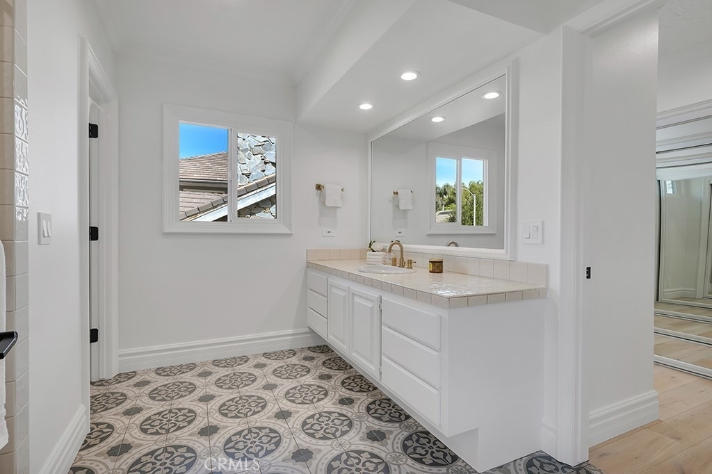 5952 Woodland View Drive - Photo 22