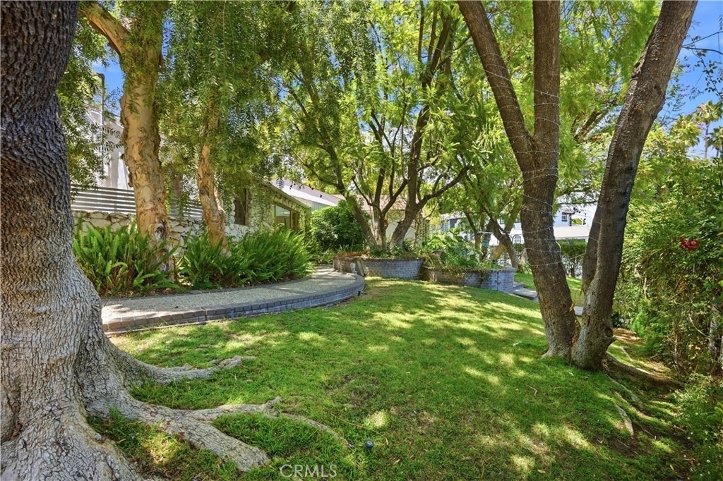 18000 Karen Drive - Photo 57