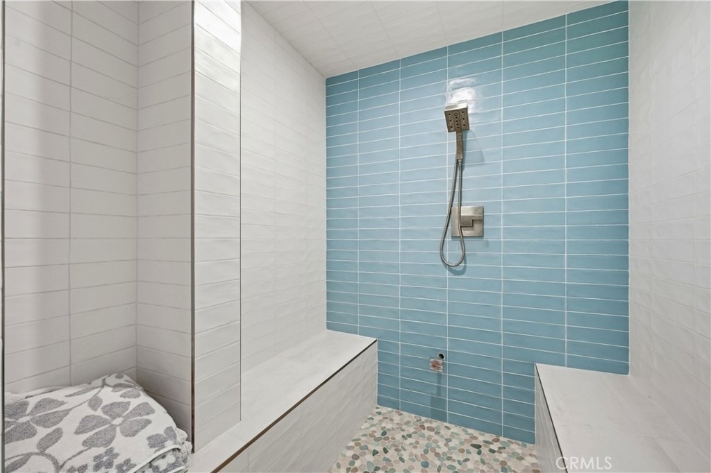 18000 Karen Drive - Photo 31