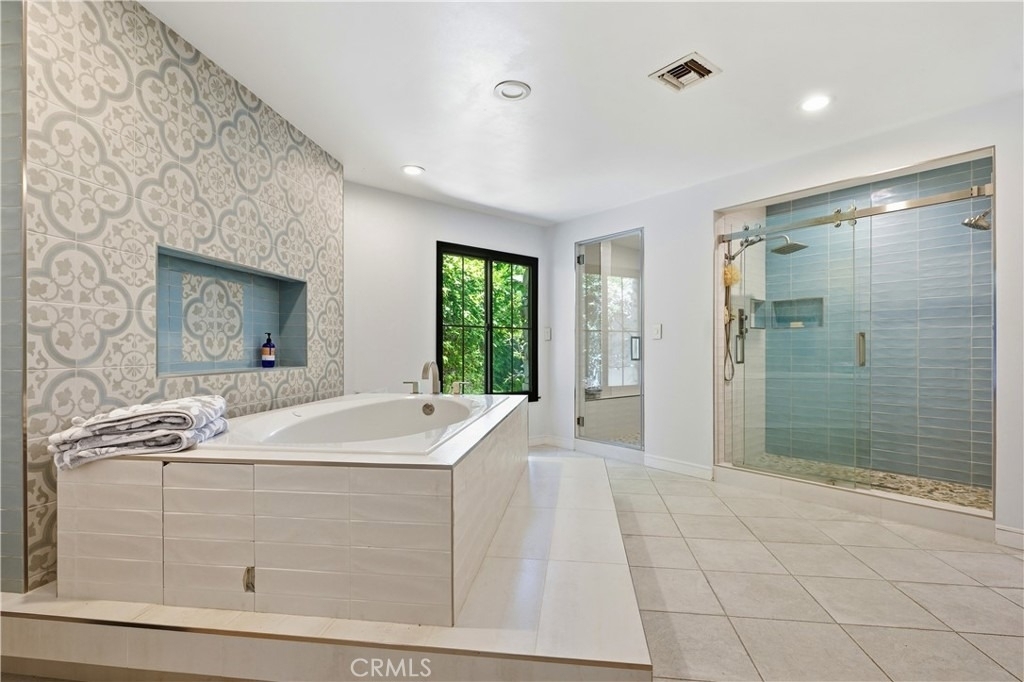 18000 Karen Drive - Photo 29