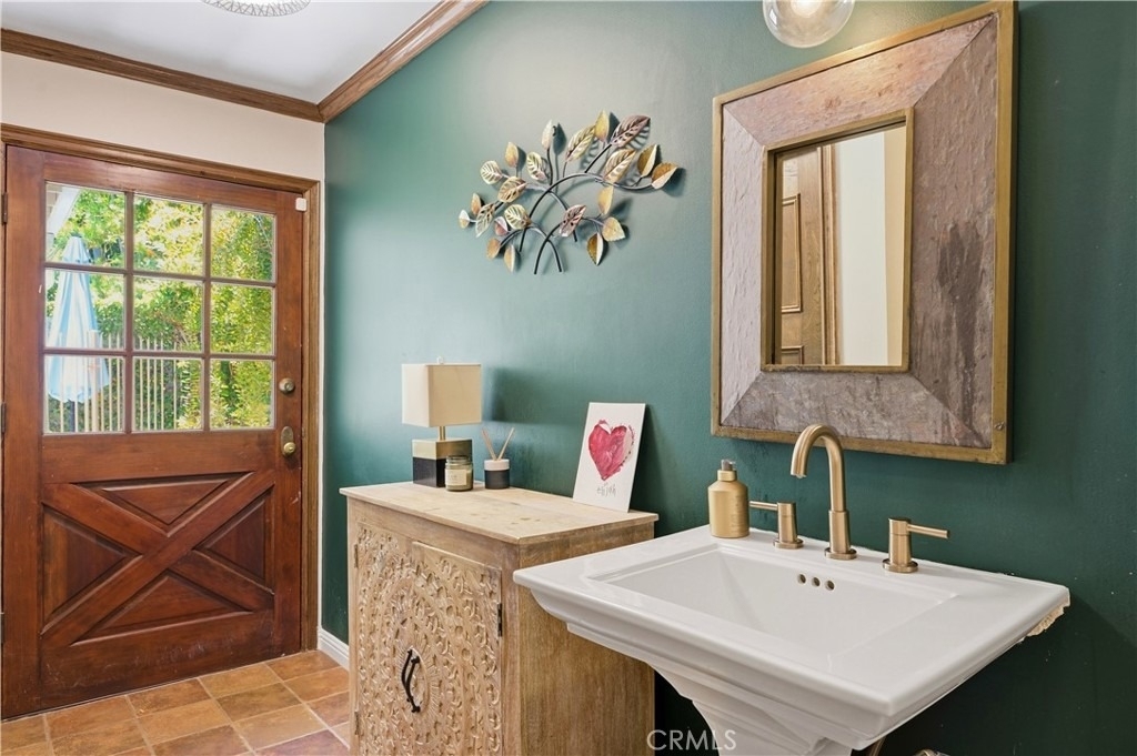 18000 Karen Drive - Photo 45