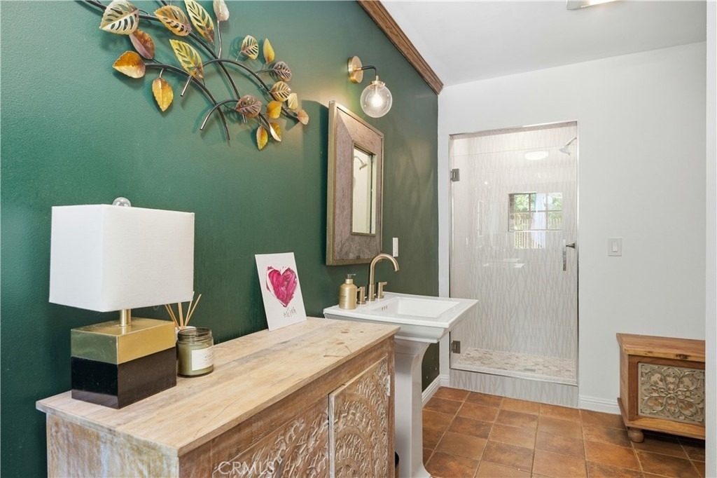 18000 Karen Drive - Photo 44