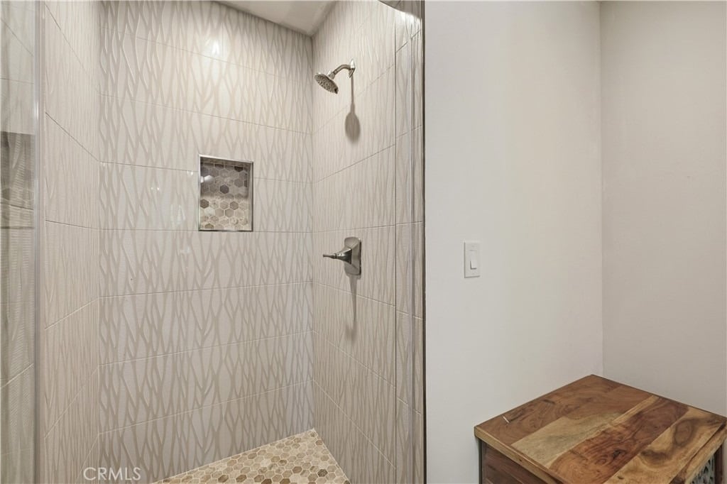 18000 Karen Drive - Photo 43