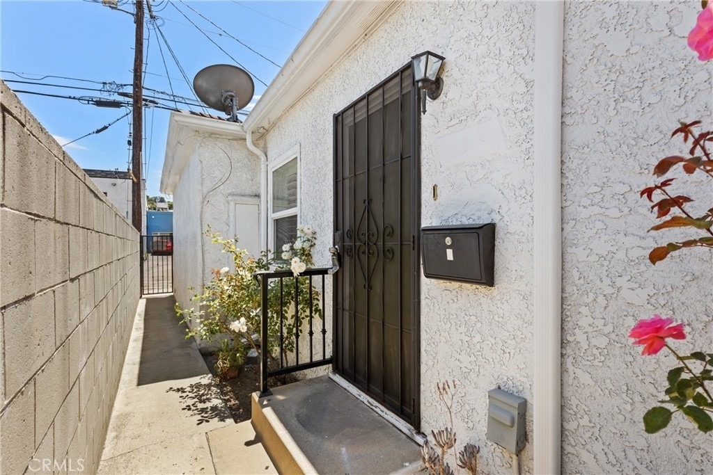 14618 Moorpark Street - Photo 17
