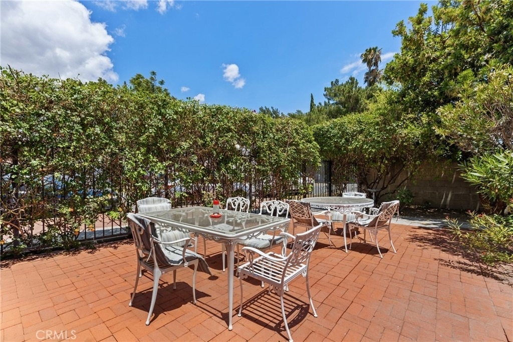 14618 Moorpark Street - Photo 15