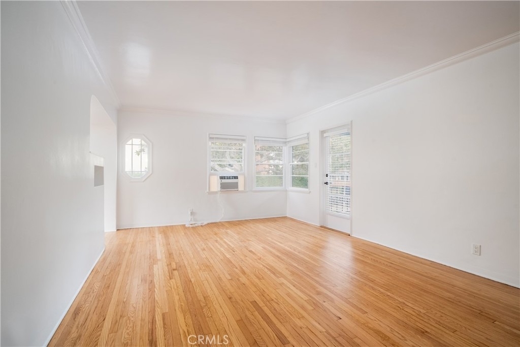 265 N Swall Drive - Photo 3