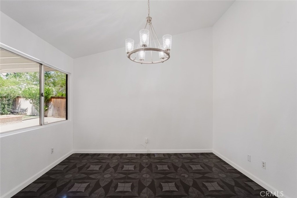 37347 Waterman Avenue - Photo 9