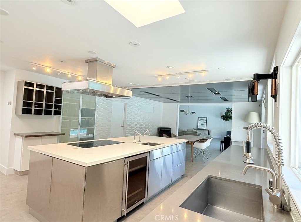 1801 Roscomare Road - Photo 12