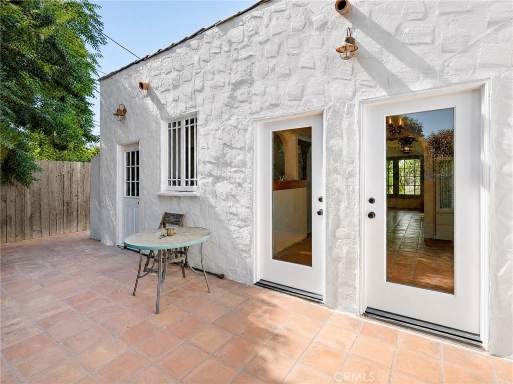 22028 Covello Street - Photo 33