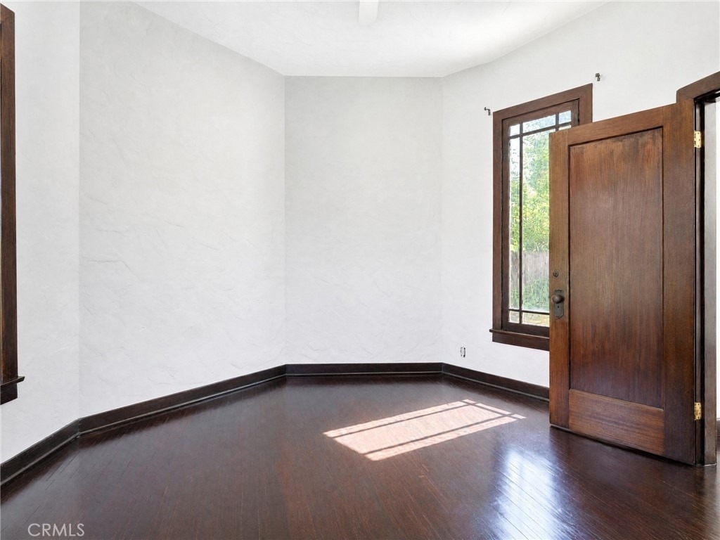 22028 Covello Street - Photo 29