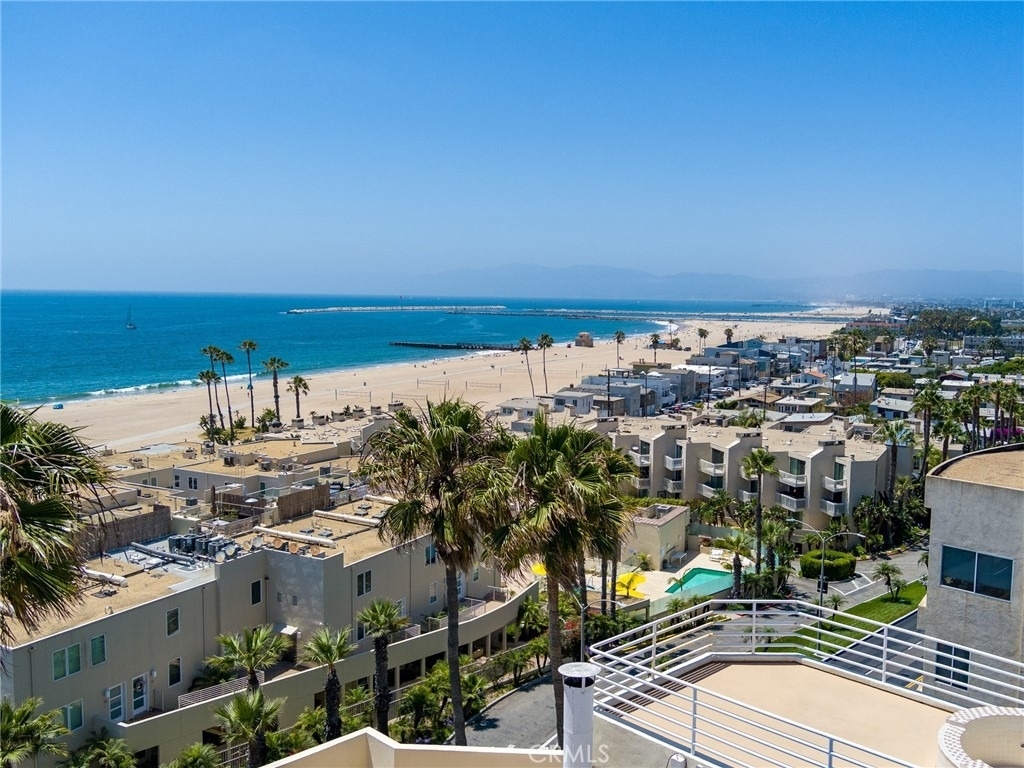 7331 Vista Del Mar Lane - Photo 1