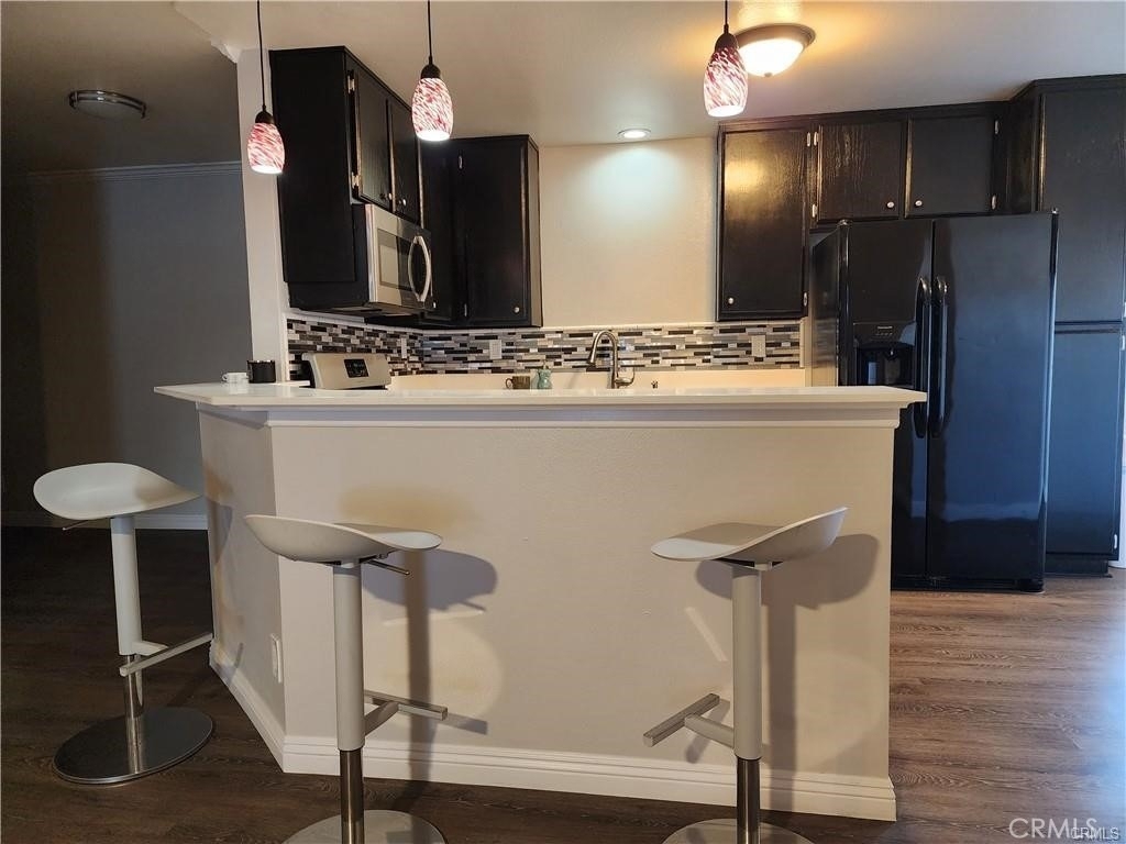 1200 Gaviota Avenue - Photo 3