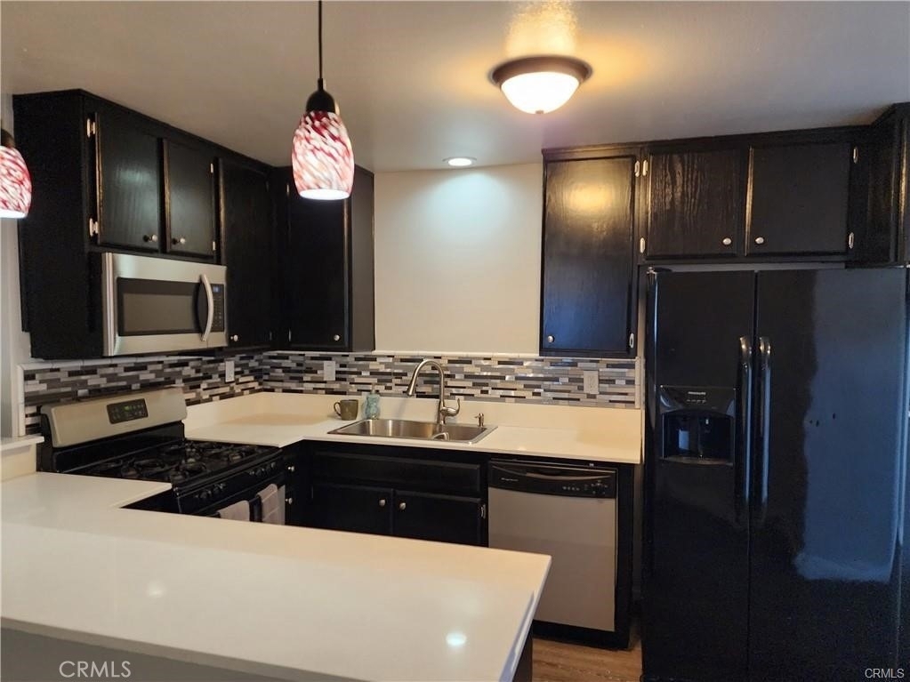 1200 Gaviota Avenue - Photo 1