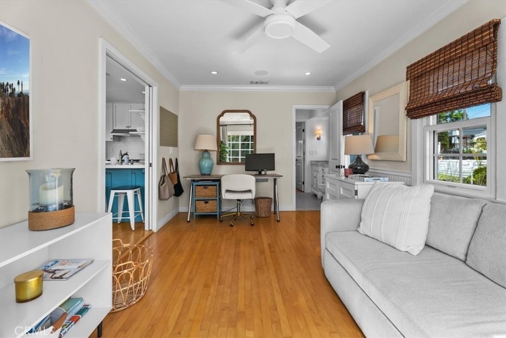 830 Sheldon - Photo 10
