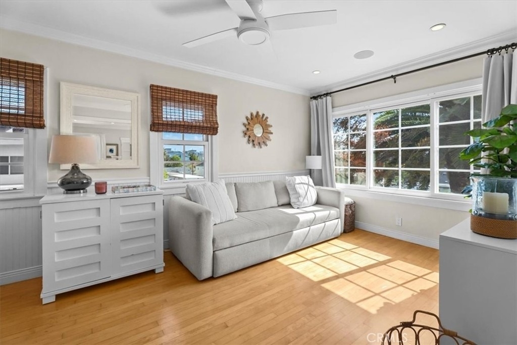 830 Sheldon - Photo 8