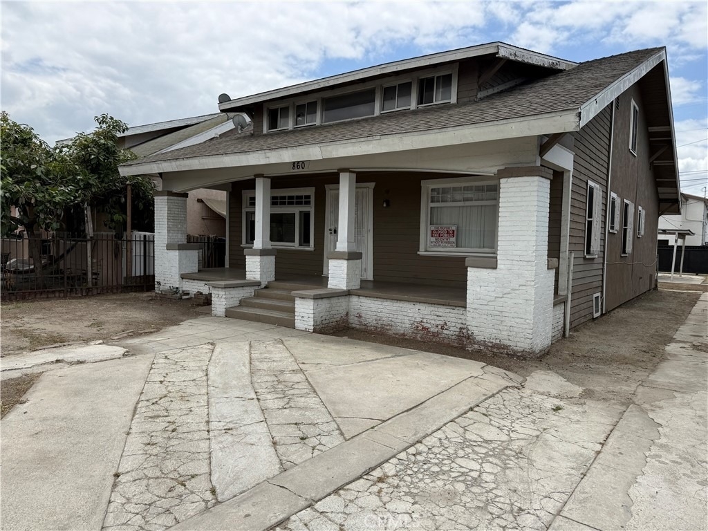 860 W 56th - Photo 0