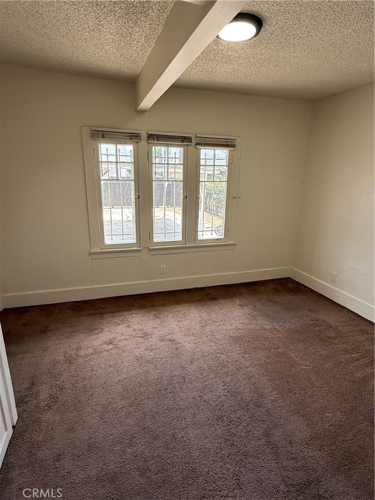 860 W 56th - Photo 11