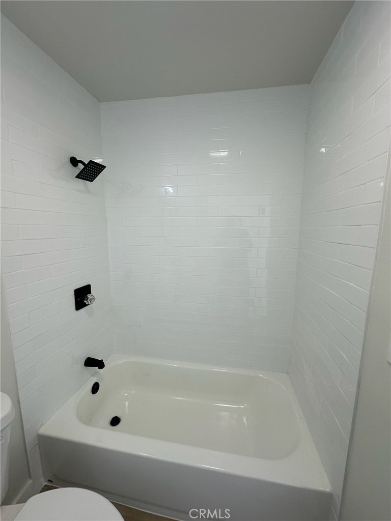 8939 Elizabeth - Photo 1