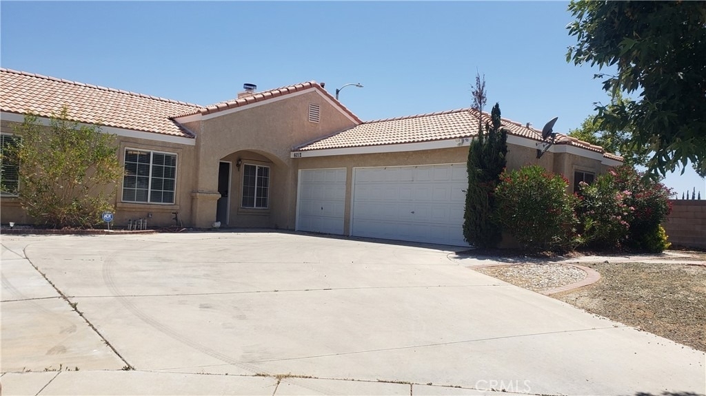 6012 Sandpiper - Photo 1