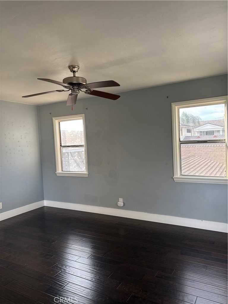 15561 Cornuta Avenue - Photo 4
