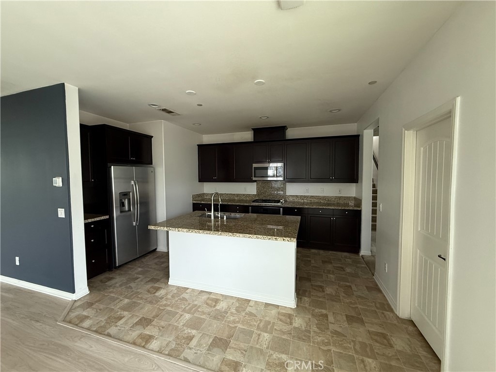 16025 Osprey Ave Drive - Photo 8